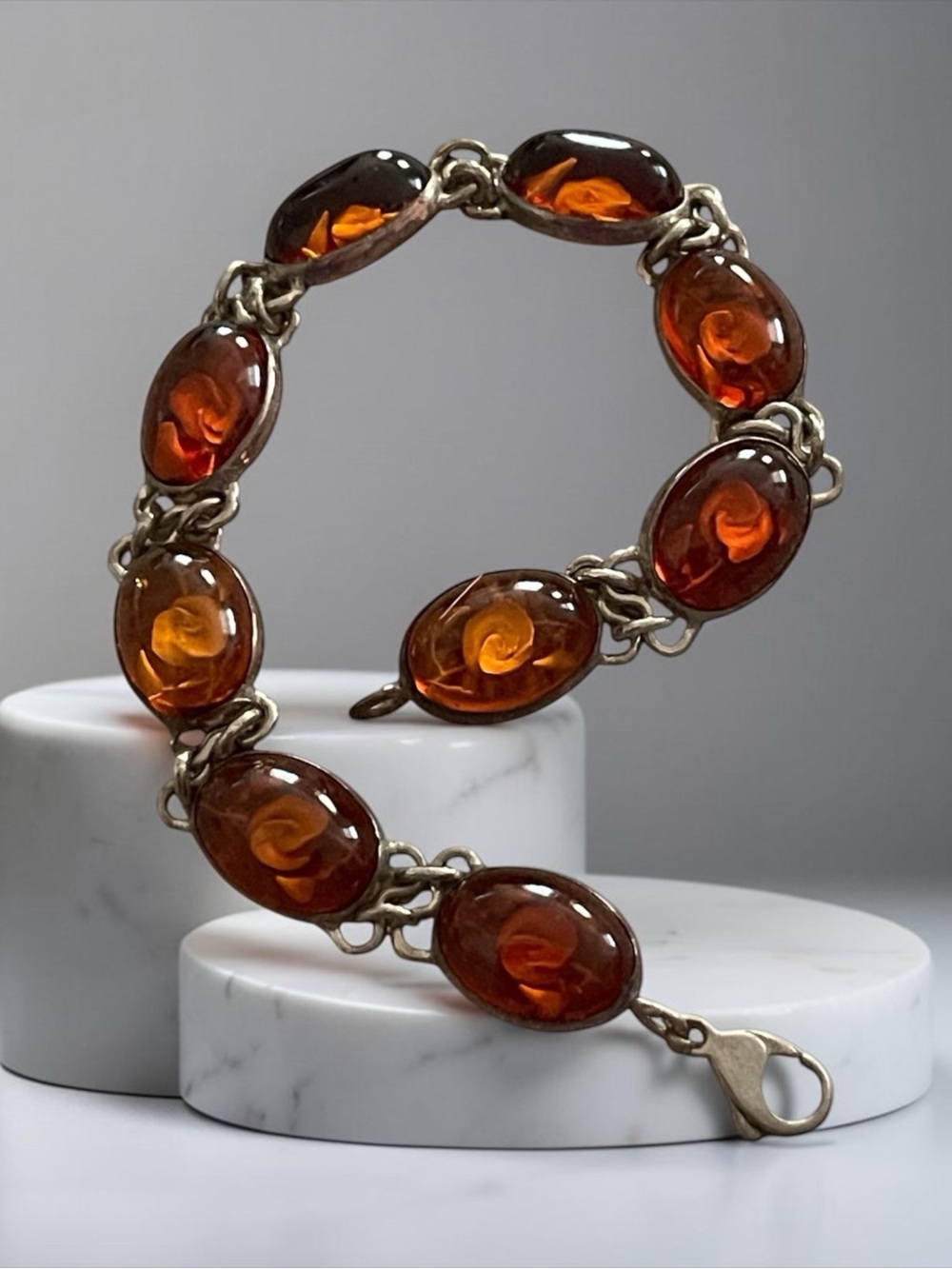 Vintage Amber Glass Rose Link Bracelet - Brown Amber